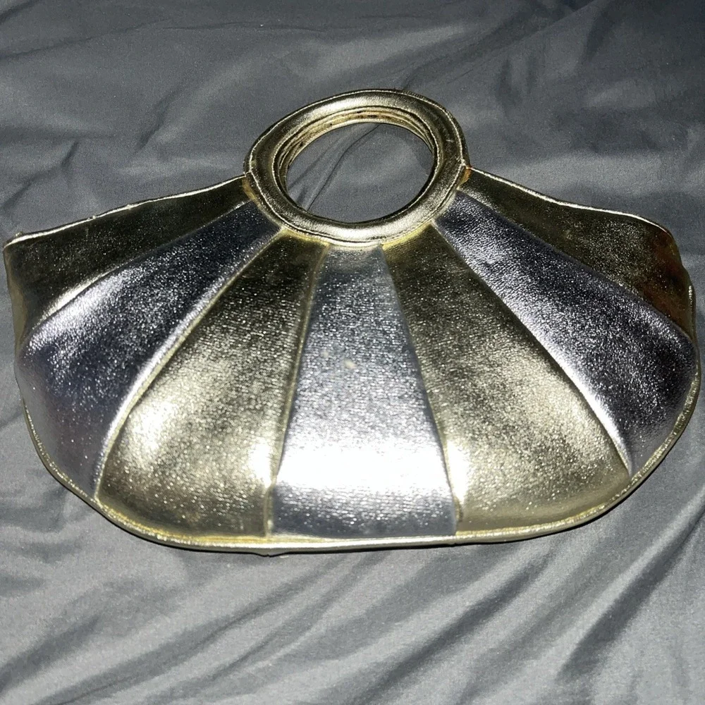 Vintage Magid Itailian Hand Made Metallic Disco Gold Silver Handbag Chain Strap